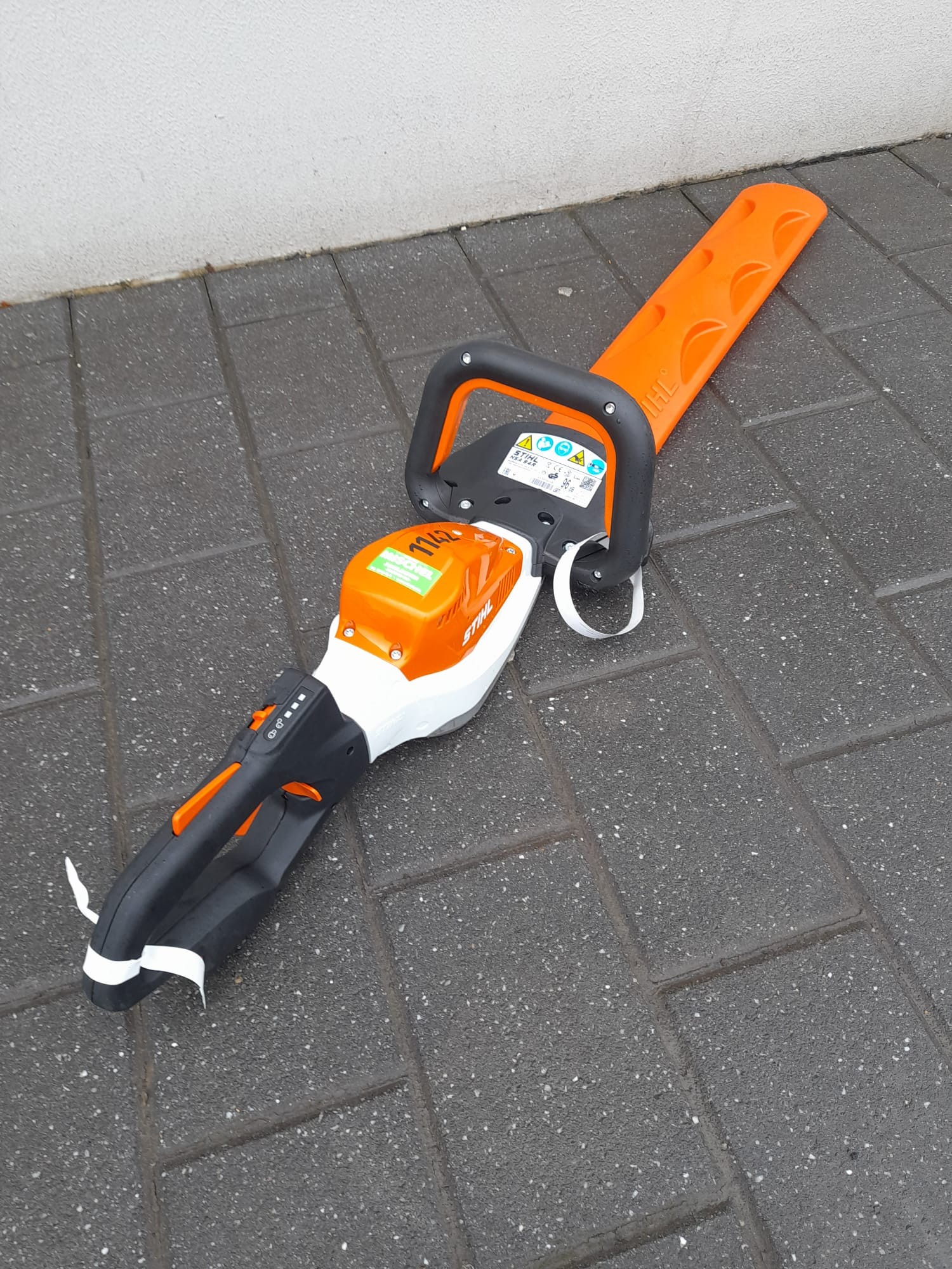 Tailles haies professionelle STIHL HSA94R – G1142